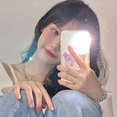 在那河畔青草青